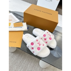 Louis Vuitton Slippers